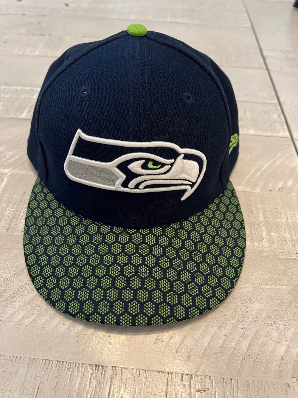 Official NFL Navy & Green 59FIFTY Fitted Hat Interior